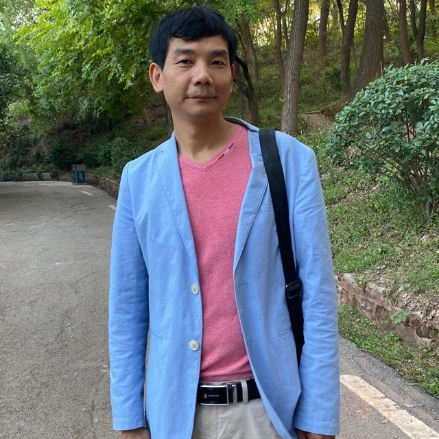 勇哥的第一张照片--衡阳闪婚服务中心